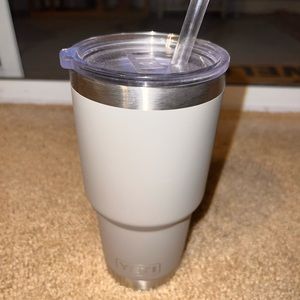 Yeti 30 oz rambler